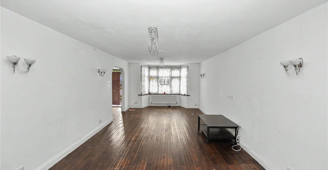 6 bedroom house for sale in Bexleyheath | Robinson Jackson