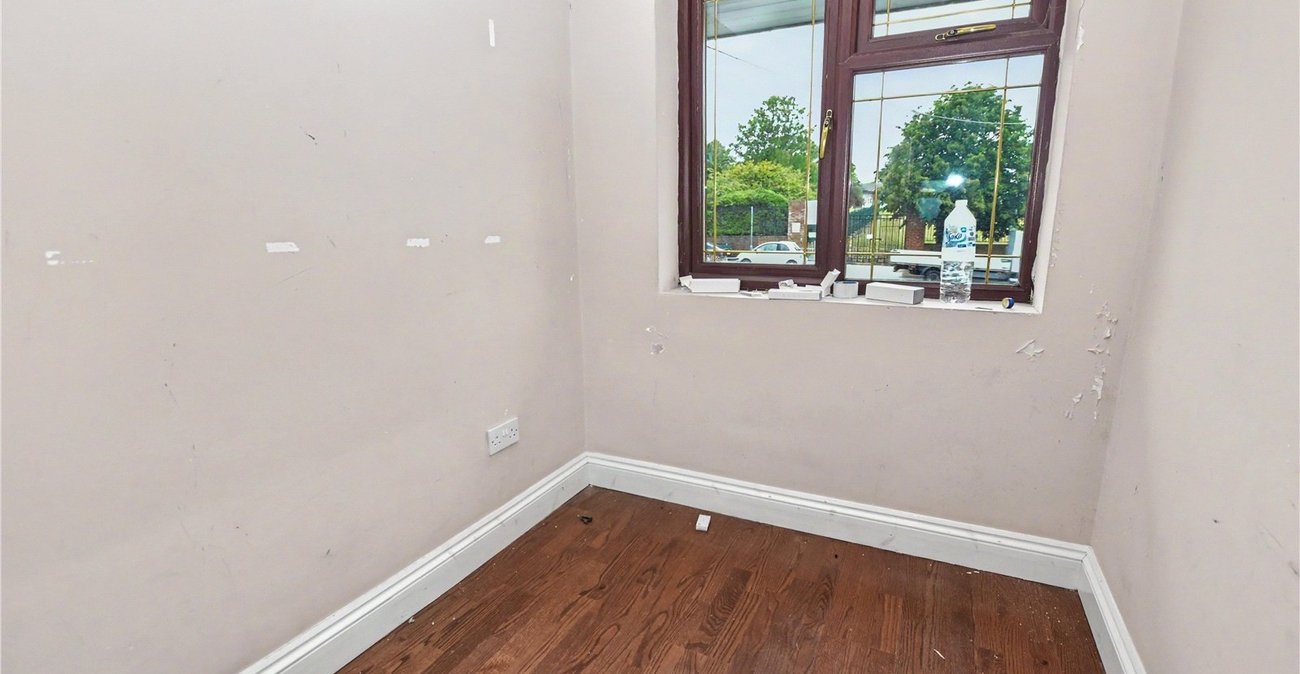 6 bedroom house for sale in Bexleyheath | Robinson Jackson