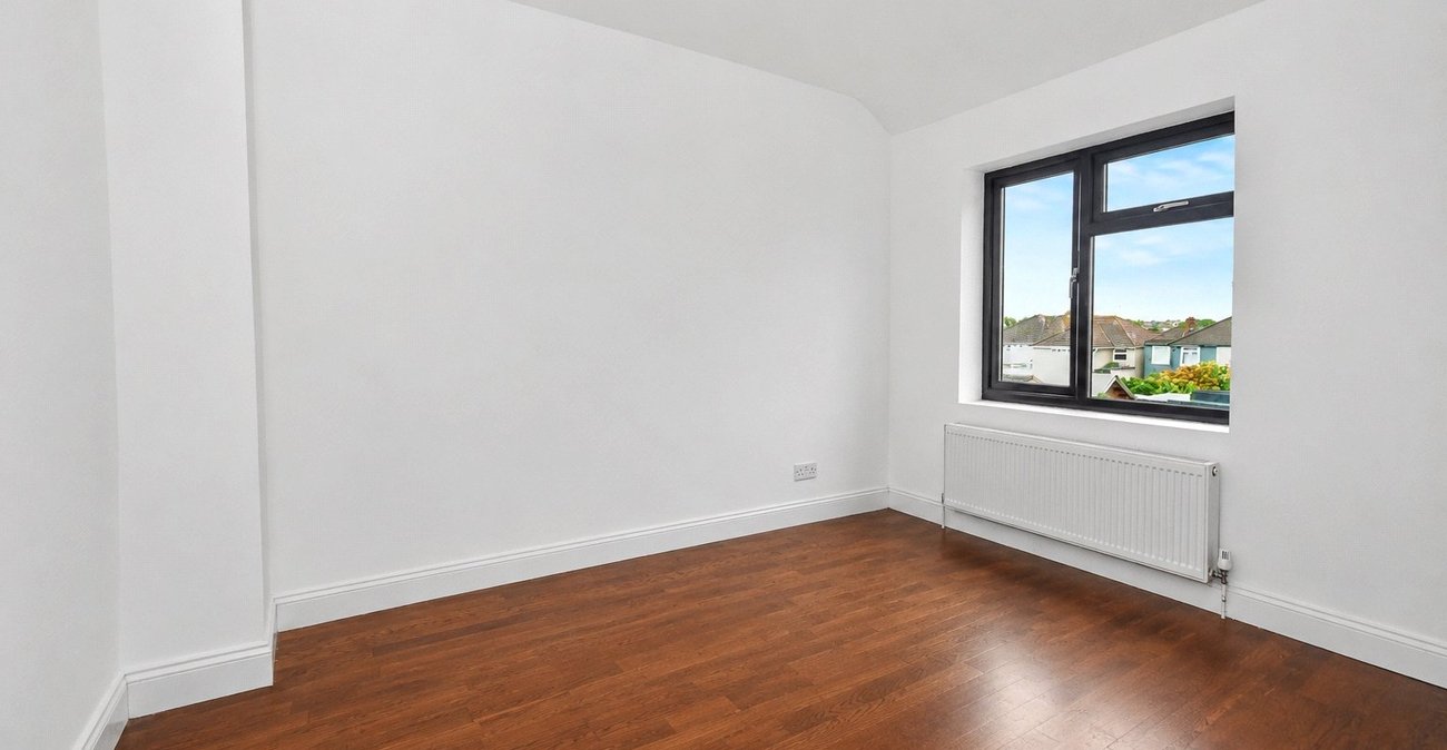 6 bedroom house for sale in Bexleyheath | Robinson Jackson