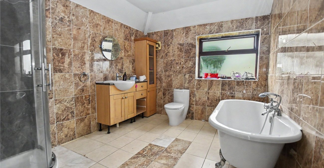 6 bedroom house for sale in Bexleyheath | Robinson Jackson