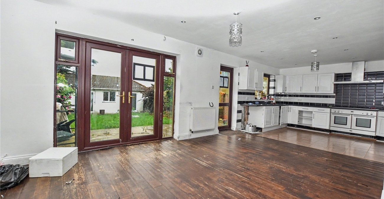 6 bedroom house for sale in Bexleyheath | Robinson Jackson