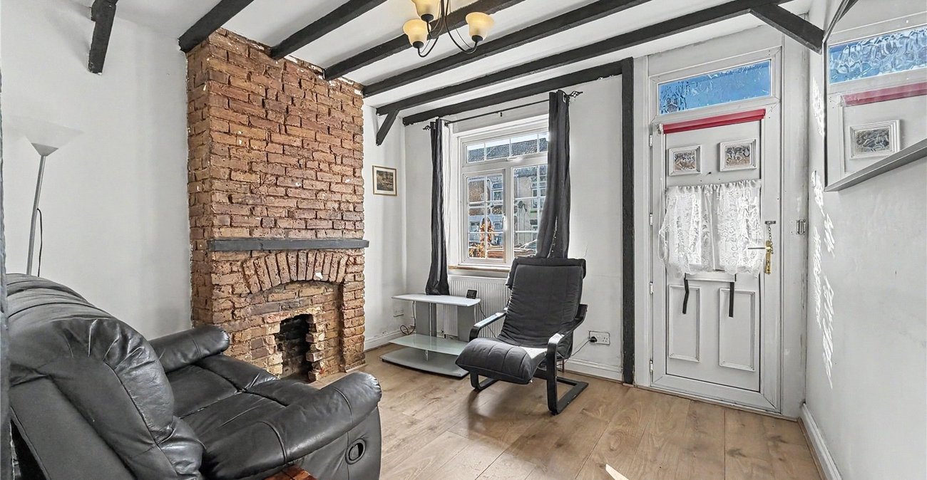2 bedroom house for sale in Gillingham | Robinson Michael & Jackson