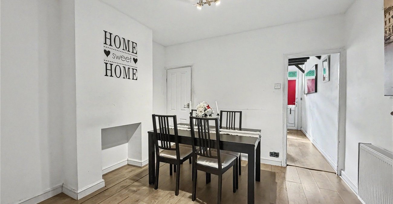 2 bedroom house for sale in Gillingham | Robinson Michael & Jackson
