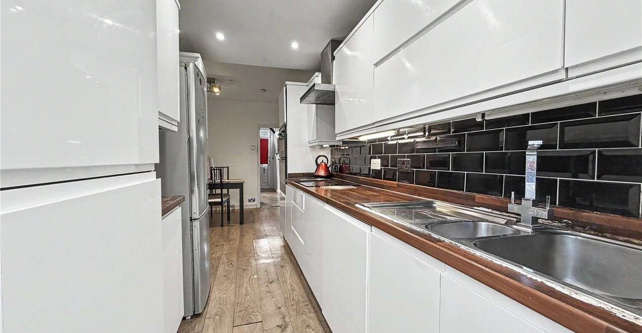 2 bedroom house for sale in Gillingham | Robinson Michael & Jackson
