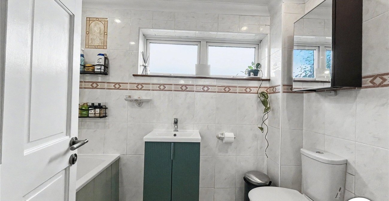 3 bedroom house for sale in Chatham | Robinson Michael & Jackson
