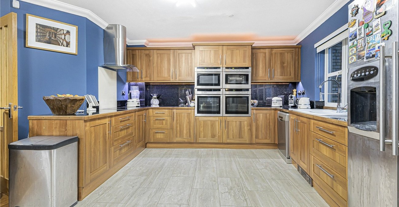 4 bedroom house for sale in Greenhithe | Robinson Jackson