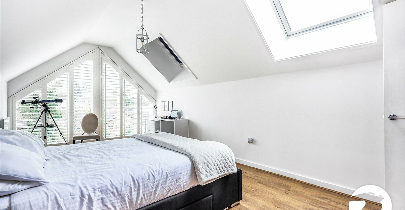 2 bedroom property for sale in Maidstone | Robinson Michael & Jackson