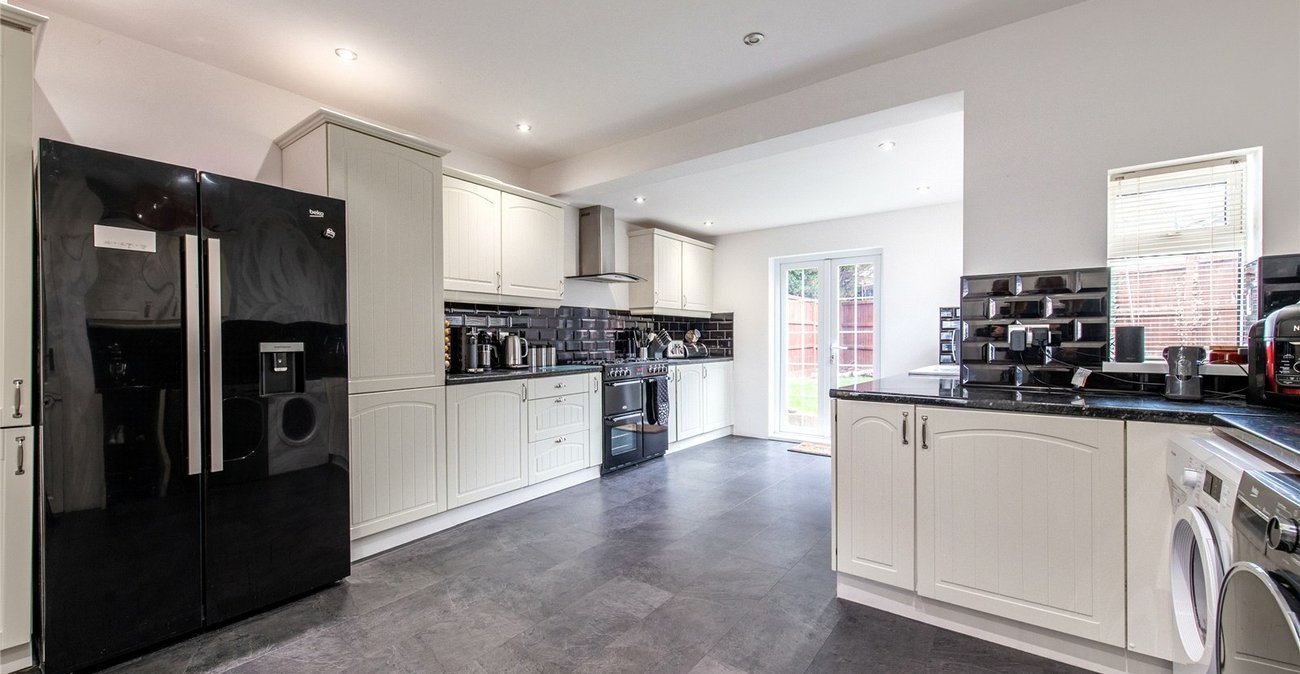 4 bedroom house for sale in Gravesend | Robinson Michael & Jackson