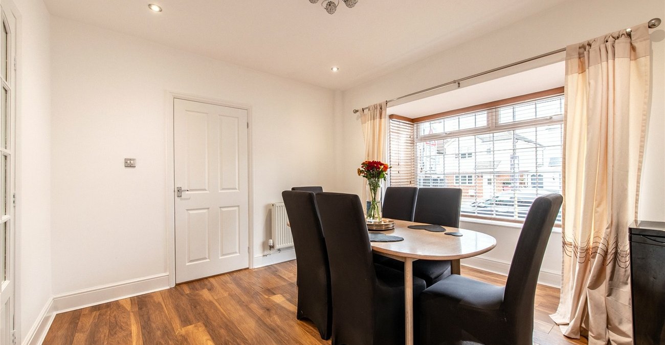 4 bedroom house for sale in Gravesend | Robinson Michael & Jackson