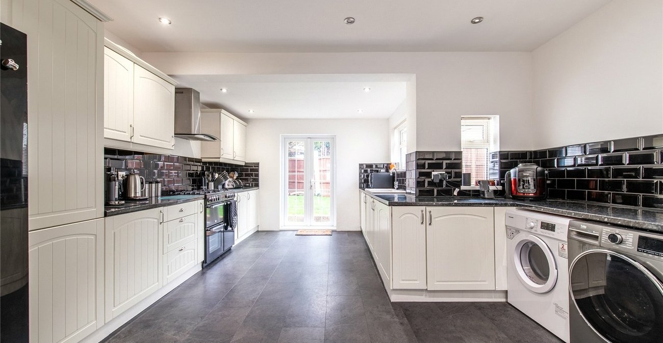 4 bedroom house for sale in Gravesend | Robinson Michael & Jackson