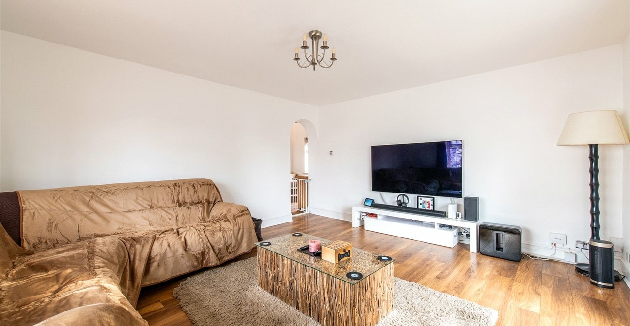 4 bedroom house for sale in Gravesend | Robinson Michael & Jackson