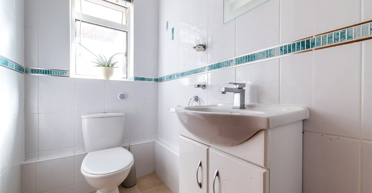 4 bedroom house for sale in Gravesend | Robinson Michael & Jackson