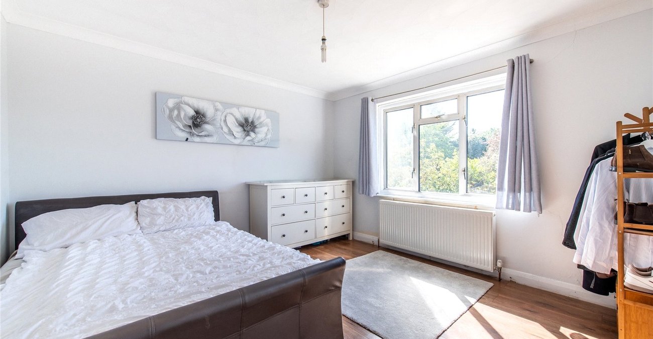 4 bedroom house for sale in Gravesend | Robinson Michael & Jackson