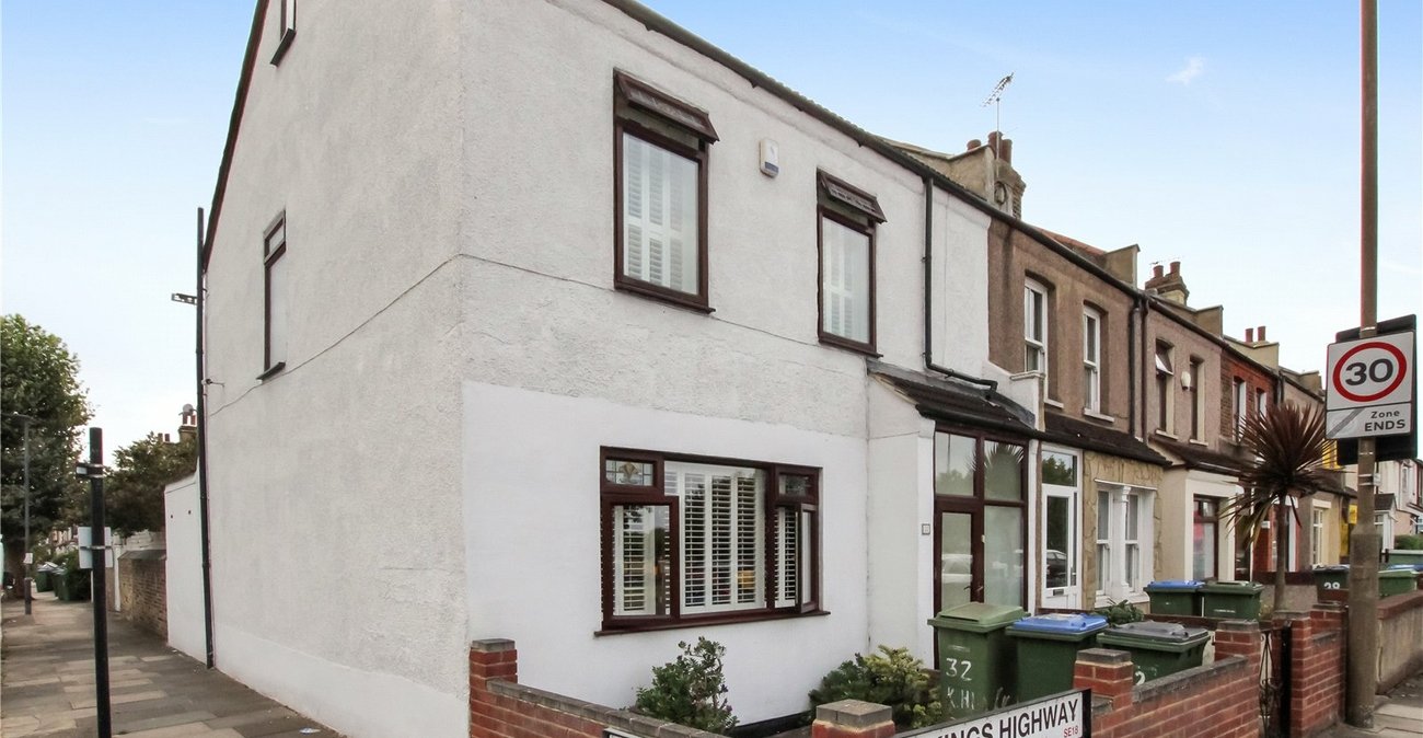 4 bedroom house for sale in Plumstead Common | Robinson Jackson