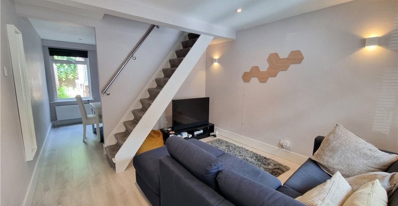 2 bedroom house for sale in South Orpington | Robinson Jackson