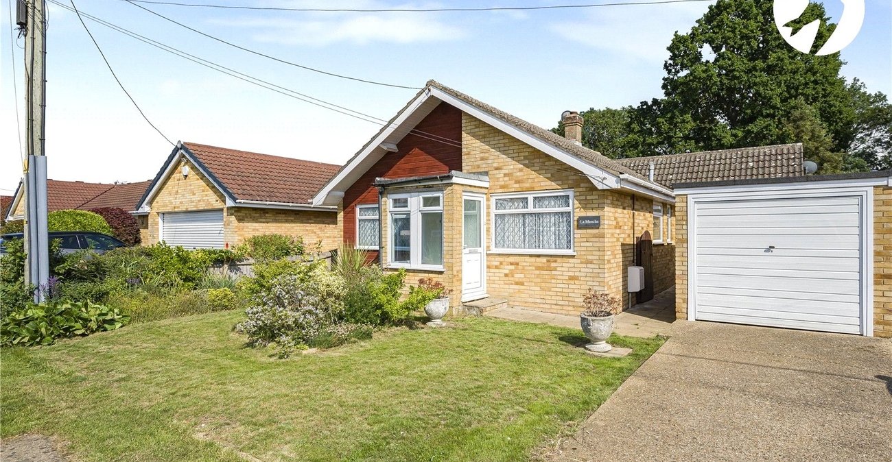 3 bedroom bungalow for sale in West Kingsdown | Robinson Jackson