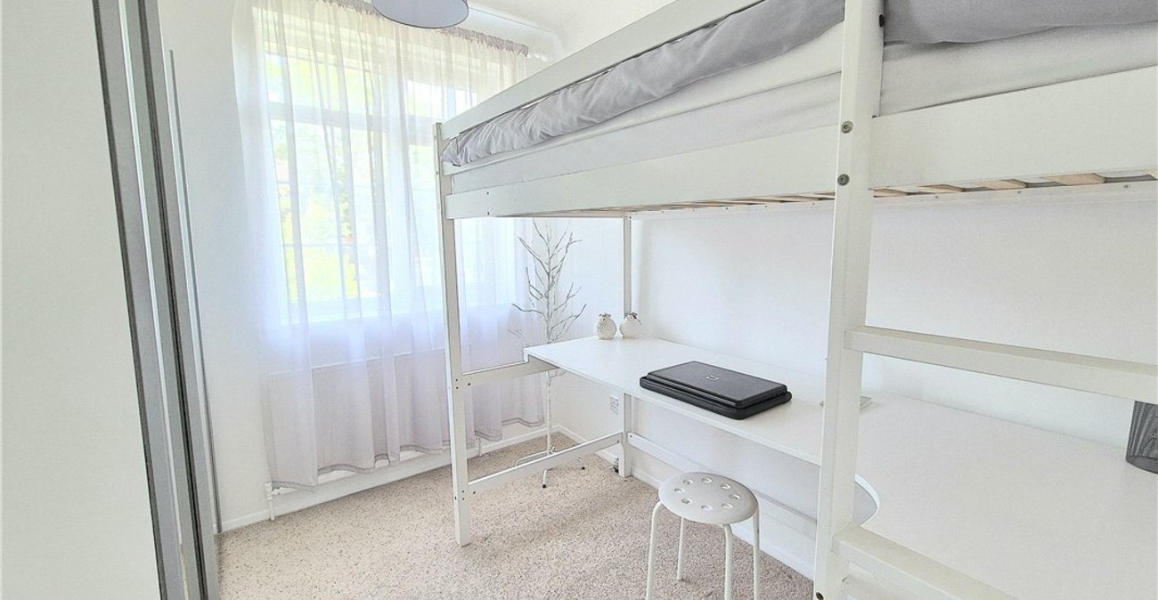 3 bedroom house for sale in Green Street Green | Robinson Jackson