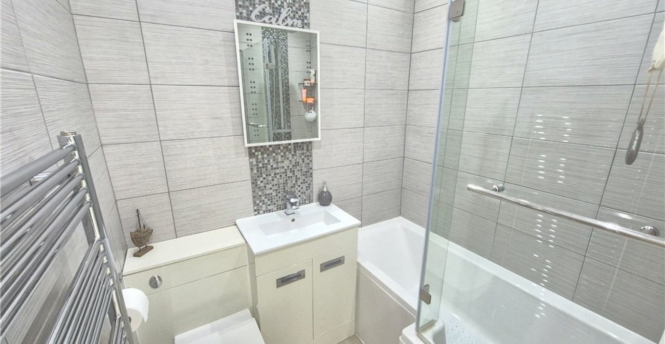 3 bedroom house for sale in Green Street Green | Robinson Jackson