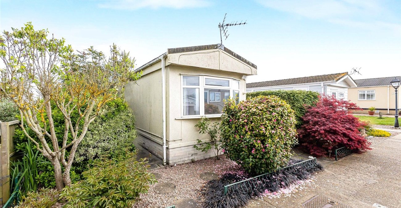1 bedroom bungalow for sale in Allhallows | Robinson Michael & Jackson