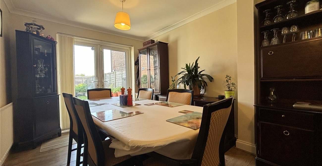 4 bedroom house for sale in Chatham | Robinson Michael & Jackson