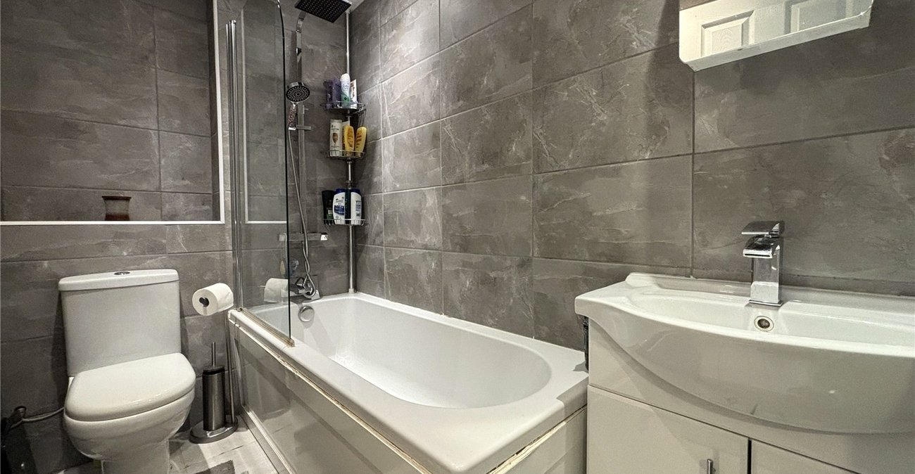 4 bedroom house for sale in Chatham | Robinson Michael & Jackson