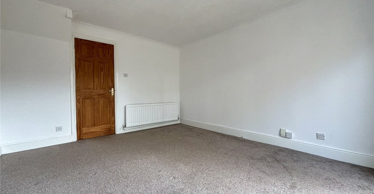 2 bedroom house for sale in Chatham | Robinson Michael & Jackson