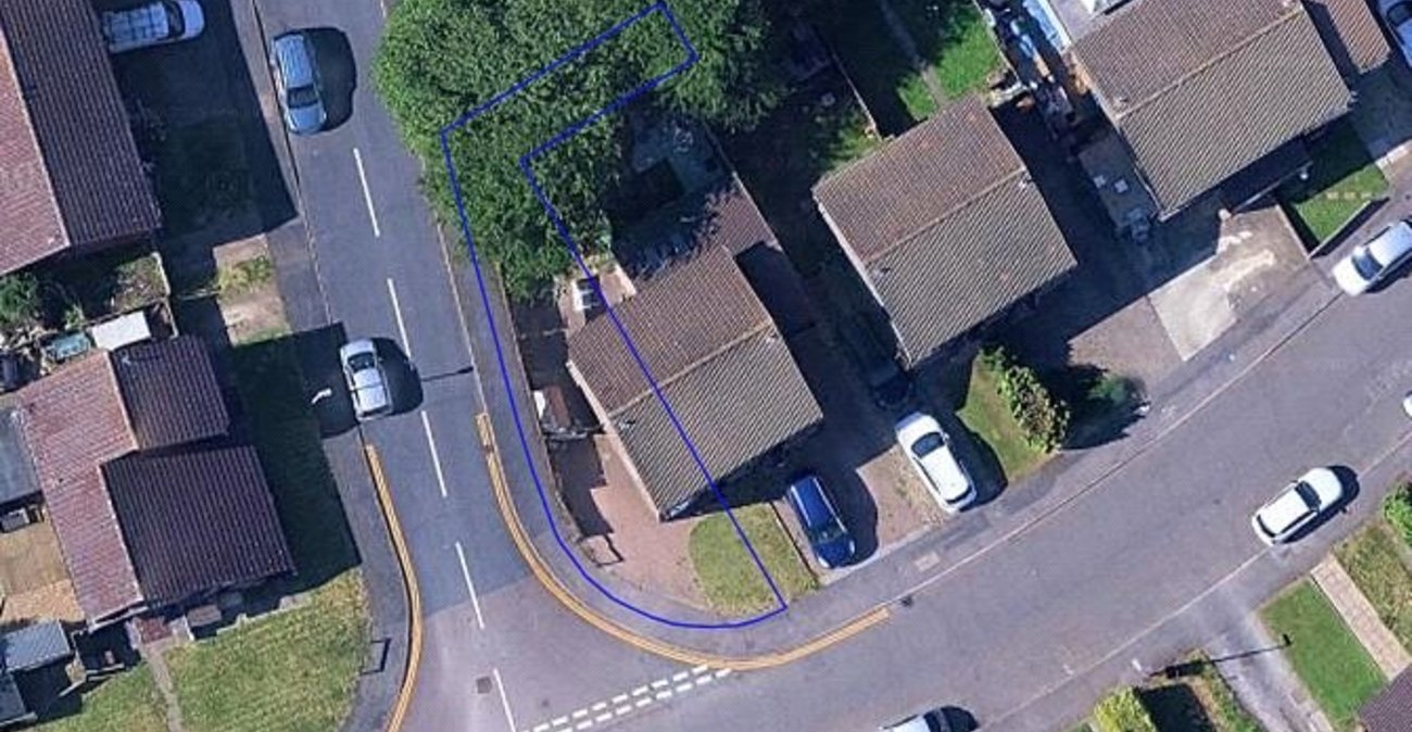 2 bedroom house for sale in Chatham | Robinson Michael & Jackson