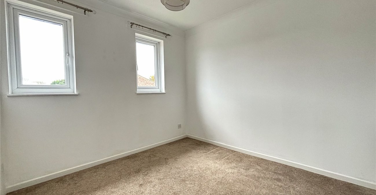 2 bedroom house for sale in Chatham | Robinson Michael & Jackson