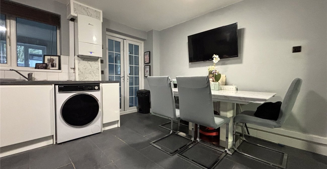 2 bedroom house for sale in Lordswood | Robinson Michael & Jackson