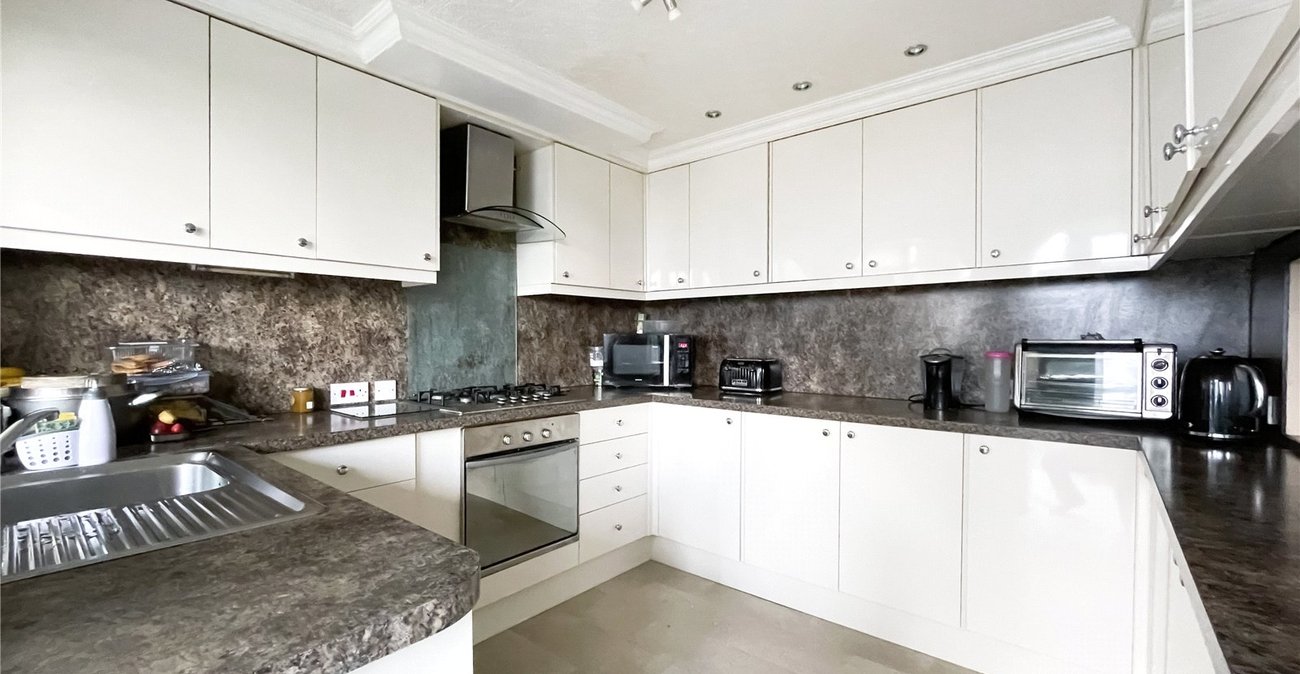 5 bedroom house for sale in Darland | Robinson Michael & Jackson