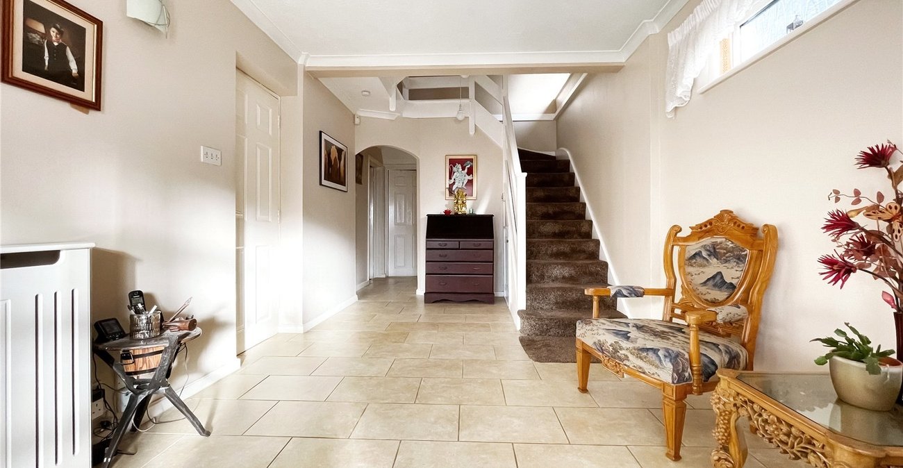 5 bedroom house for sale in Darland | Robinson Michael & Jackson