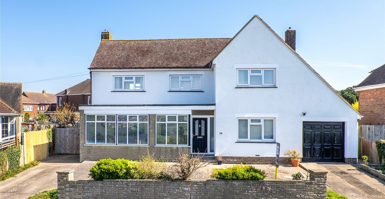 4 bedroom house for sale in Darland | Robinson Michael & Jackson