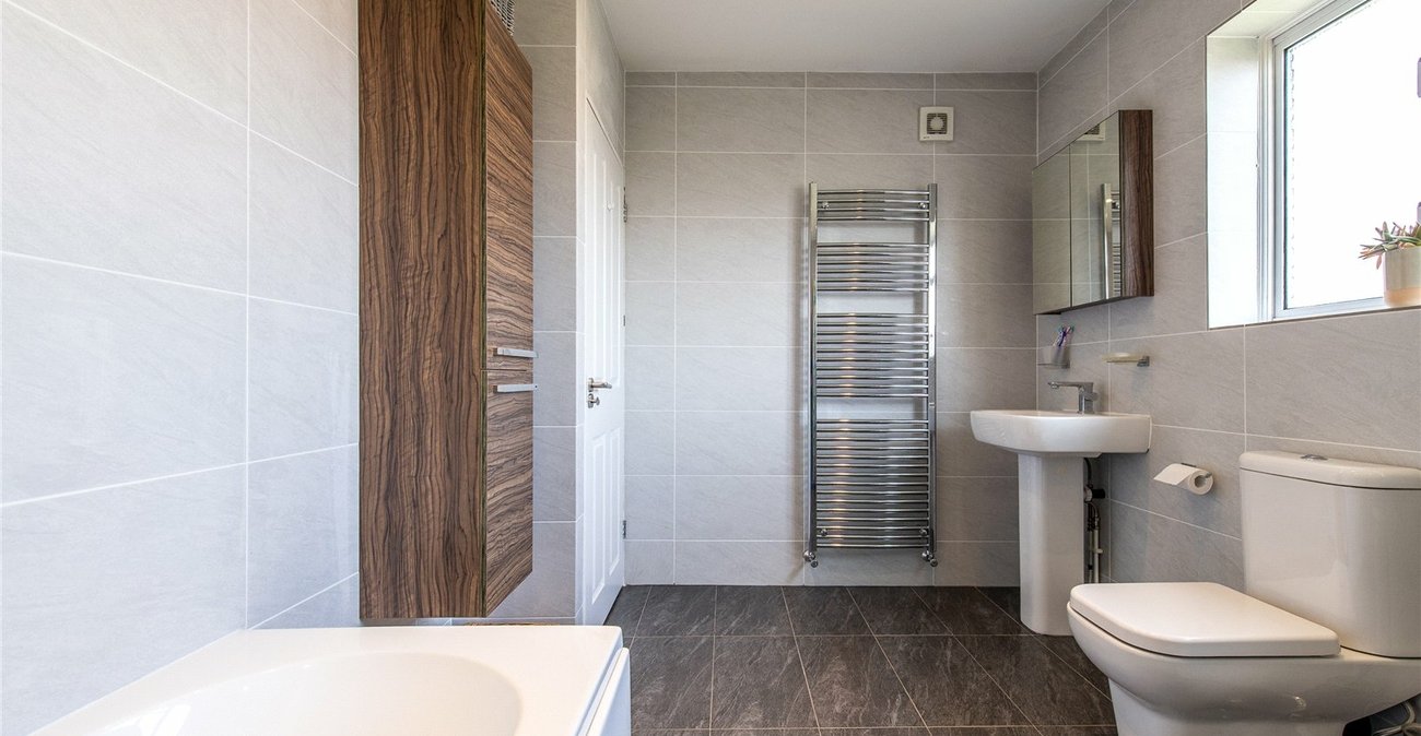 4 bedroom house for sale in Darland | Robinson Michael & Jackson