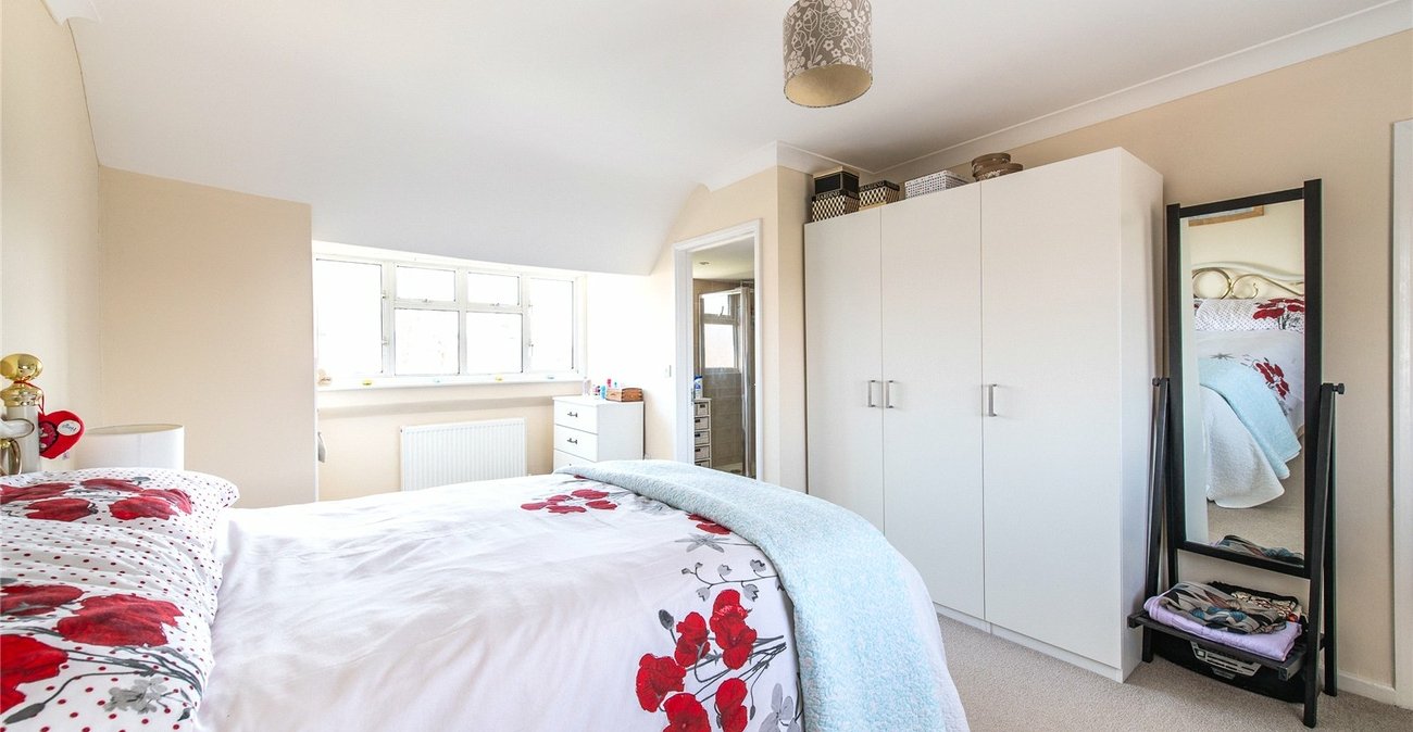 4 bedroom house for sale in Darland | Robinson Michael & Jackson