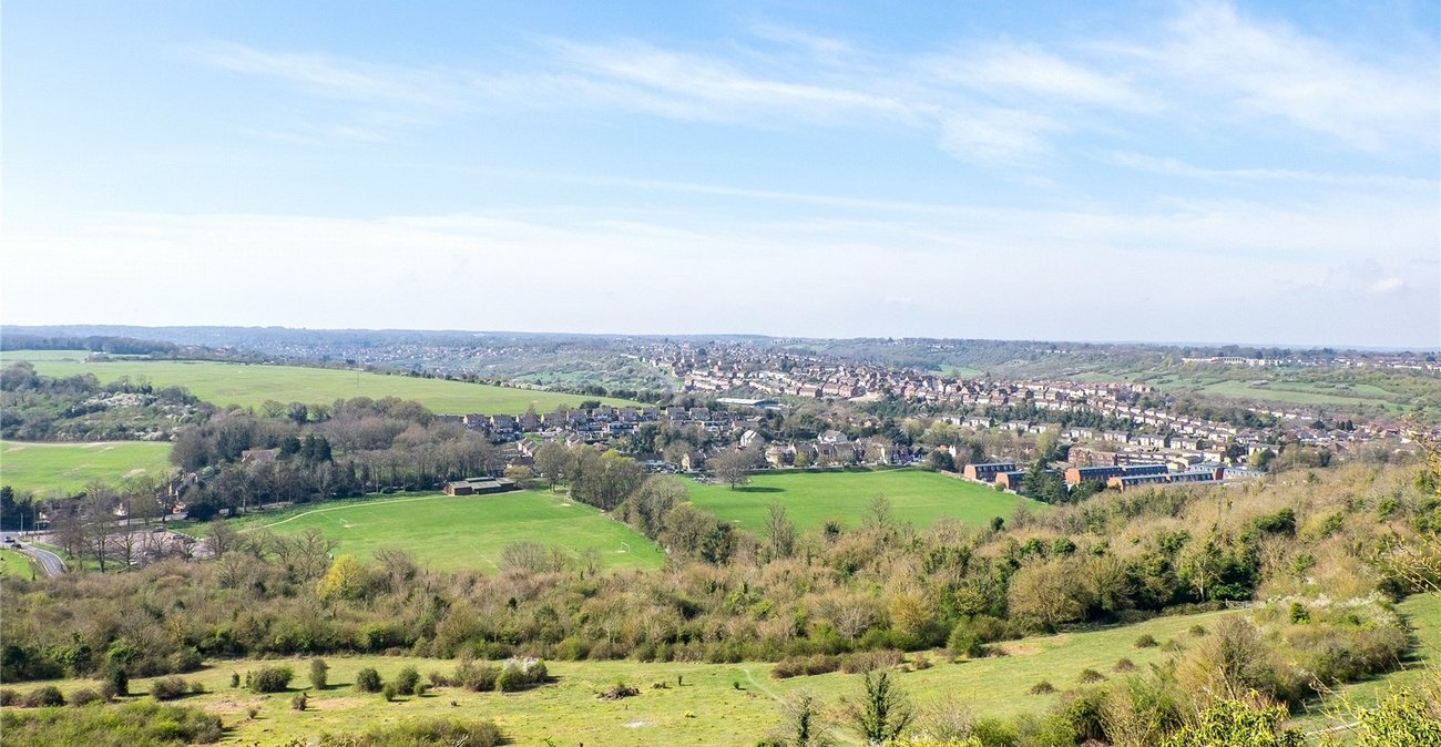 4 bedroom house for sale in Darland | Robinson Michael & Jackson