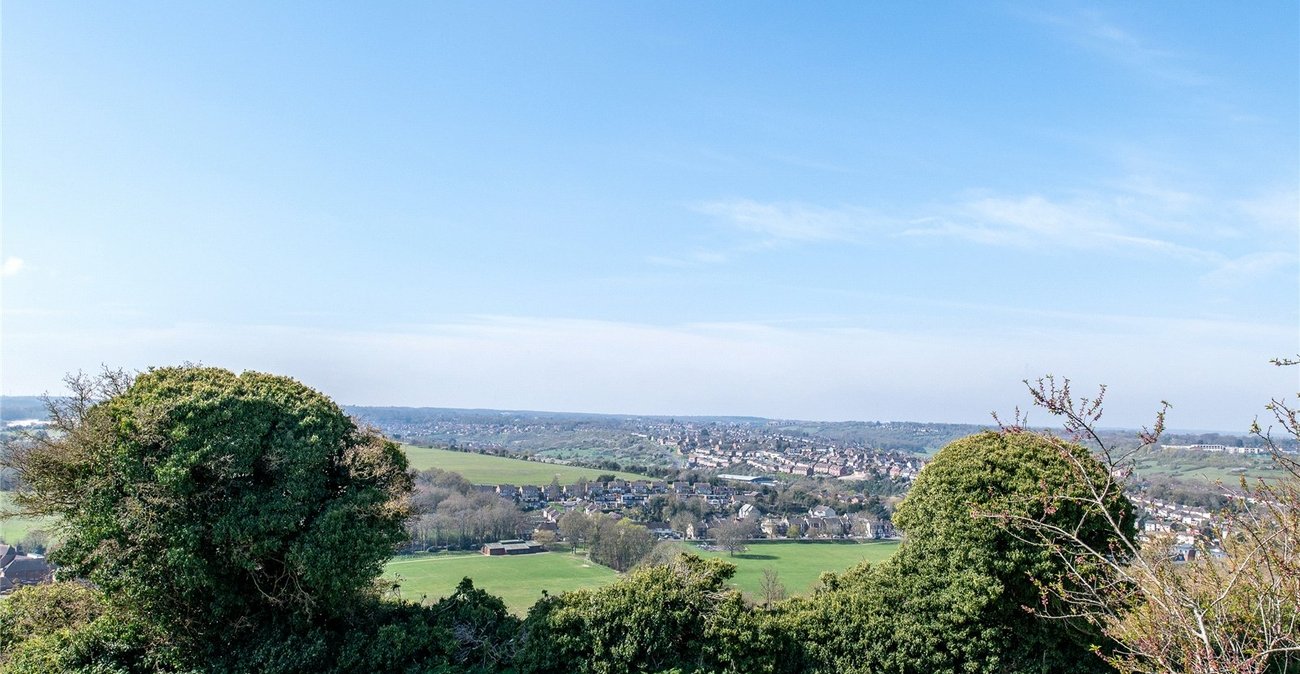 4 bedroom house for sale in Darland | Robinson Michael & Jackson