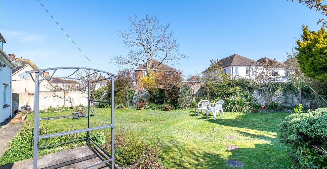 4 bedroom house for sale in Darland | Robinson Michael & Jackson