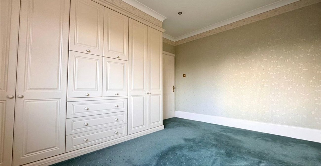 3 bedroom house for sale in Petts Wood | Robinson Jackson