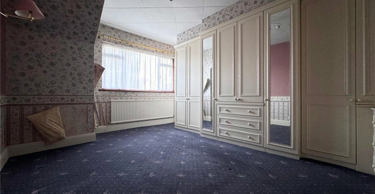 3 bedroom house for sale in Petts Wood | Robinson Jackson