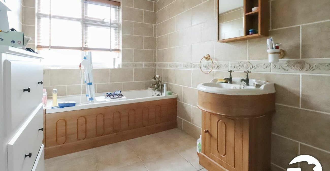 3 bedroom house for sale in Belvedere | Robinson Jackson