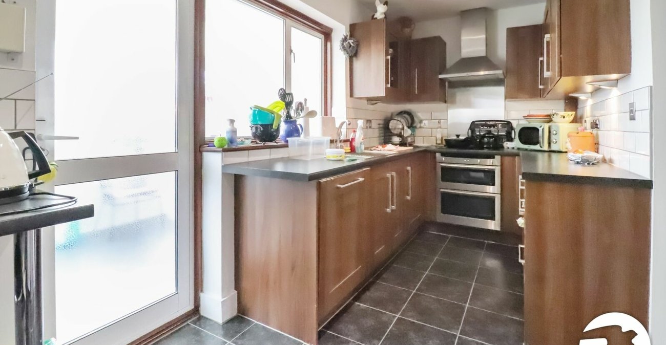 3 bedroom house for sale in Belvedere | Robinson Jackson