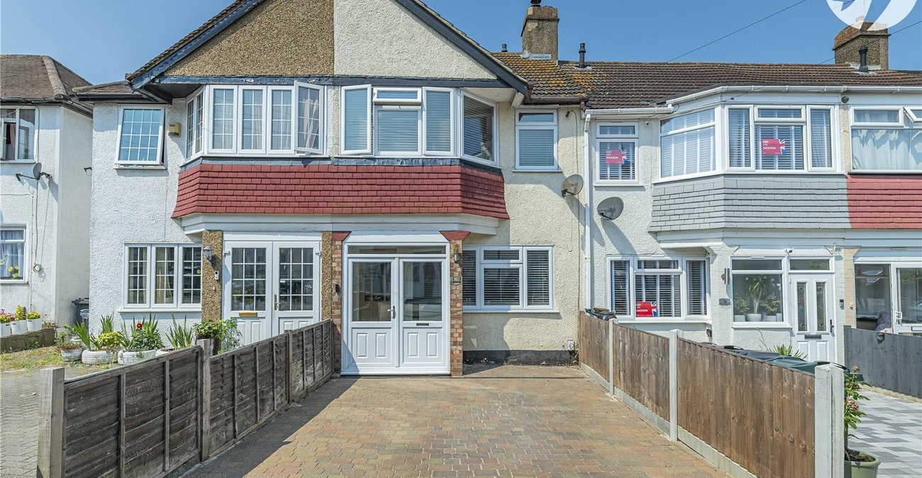 3 bedroom house for sale in Dartford | Robinson Jackson