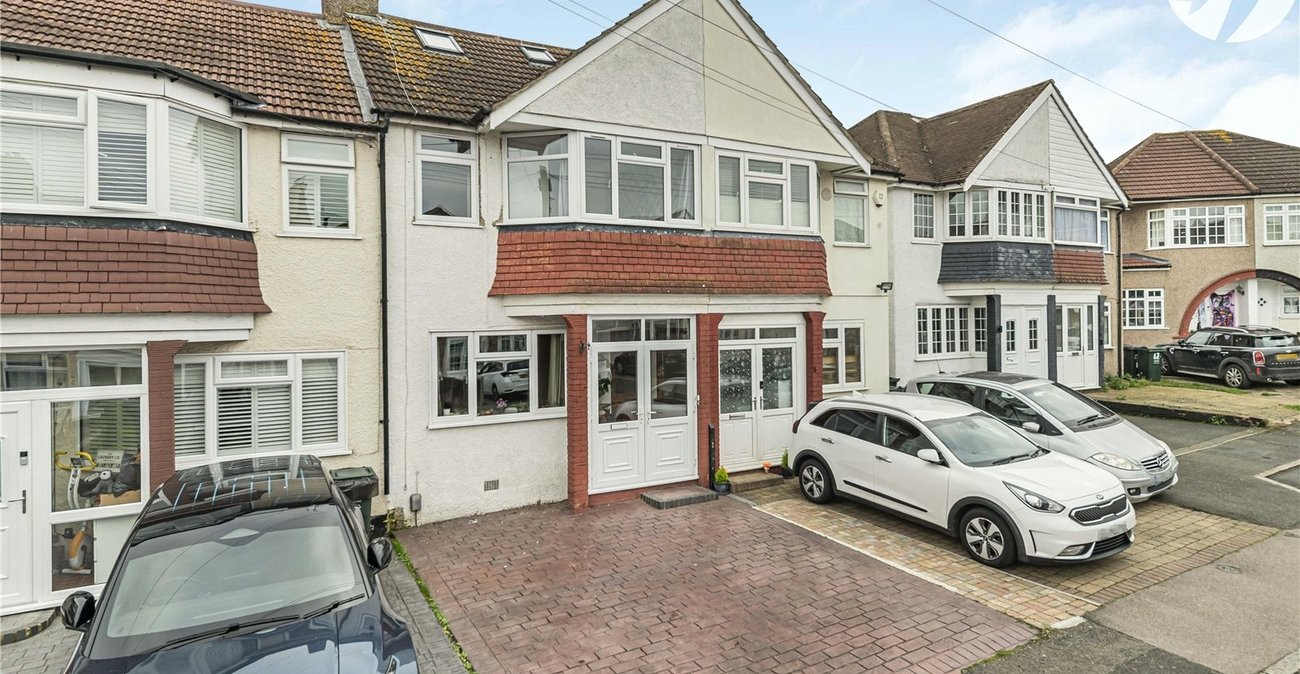 4 bedroom house for sale in West Dartford | Robinson Jackson