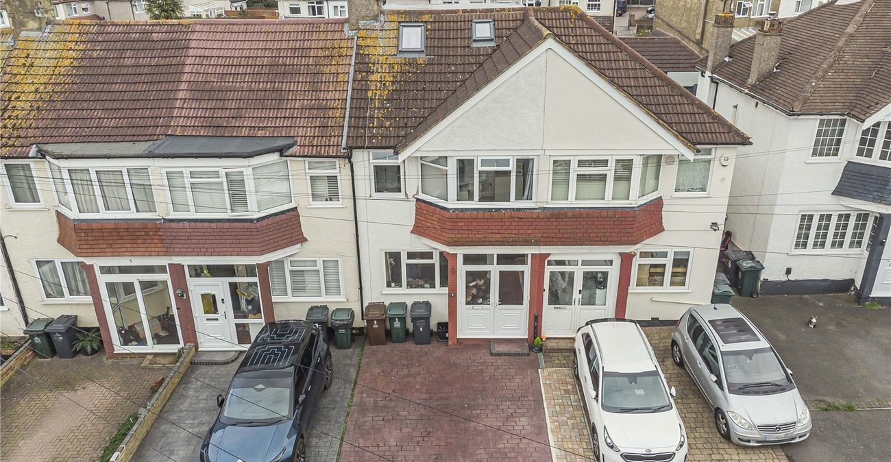 4 bedroom house for sale in West Dartford | Robinson Jackson