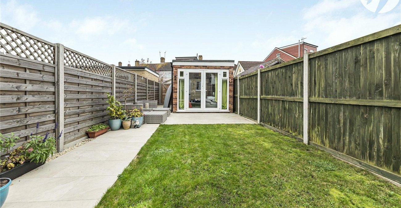 4 bedroom house for sale in West Dartford | Robinson Jackson