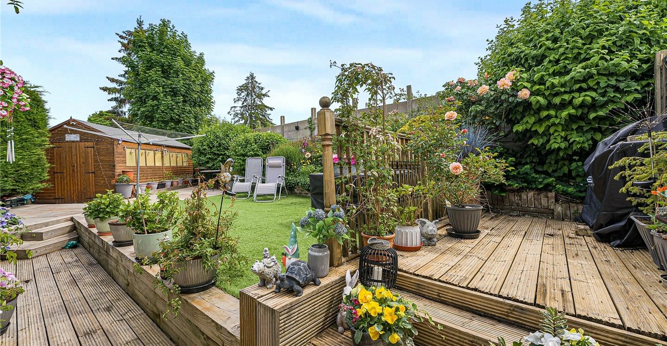 3 bedroom house for sale in West Dartford | Robinson Jackson