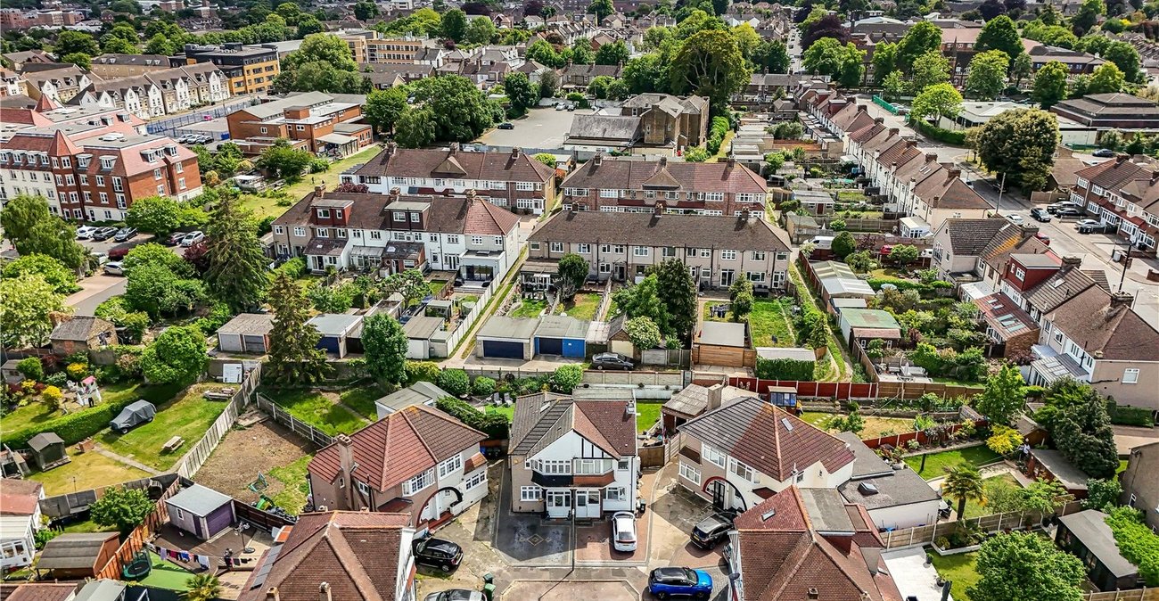 3 bedroom house for sale in West Dartford | Robinson Jackson