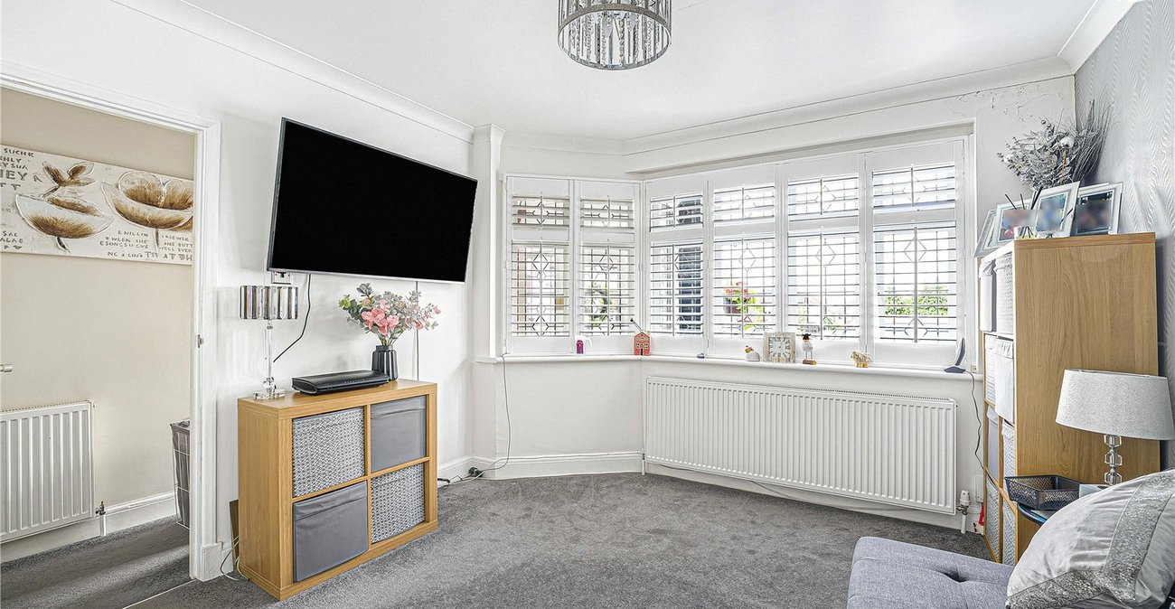 3 bedroom house for sale in West Dartford | Robinson Jackson