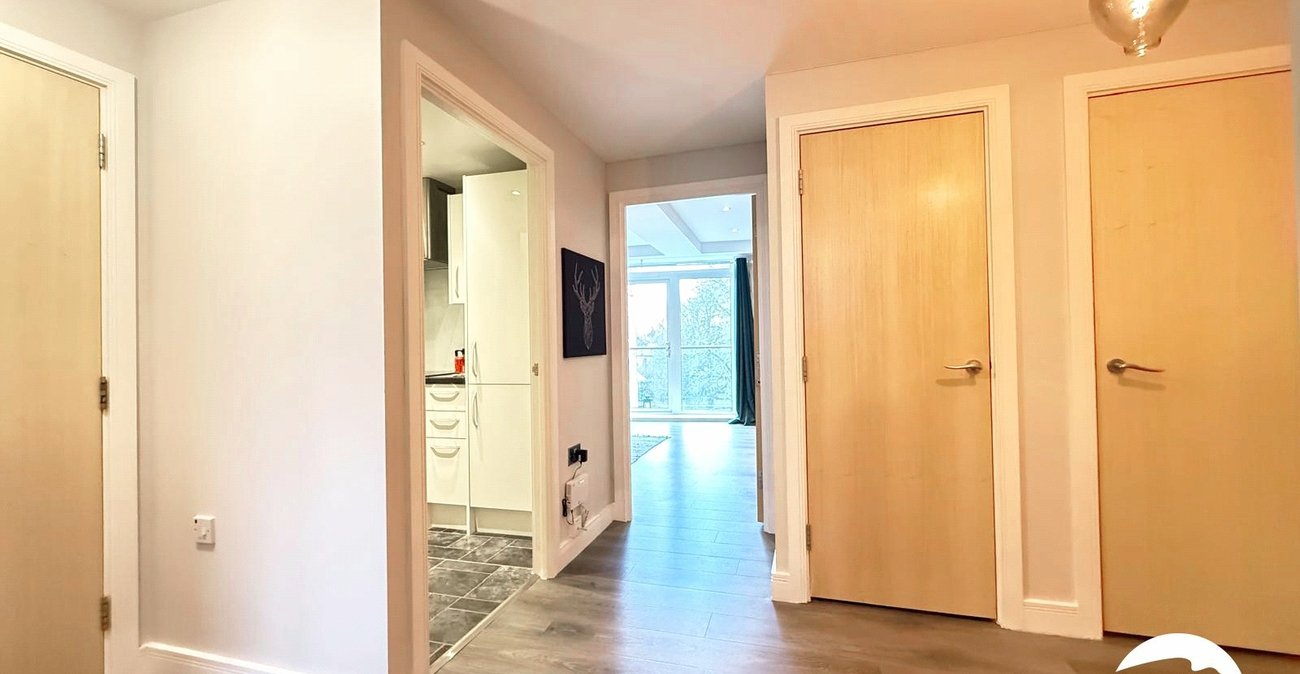 2 bedroom property for sale in Hither Green Lane | Robinson Jackson