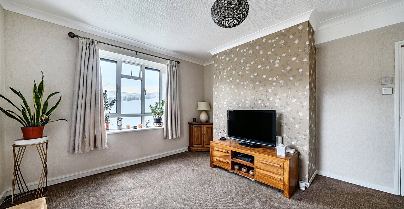 2 bedroom property for sale in Dulwich | Robinson Jackson